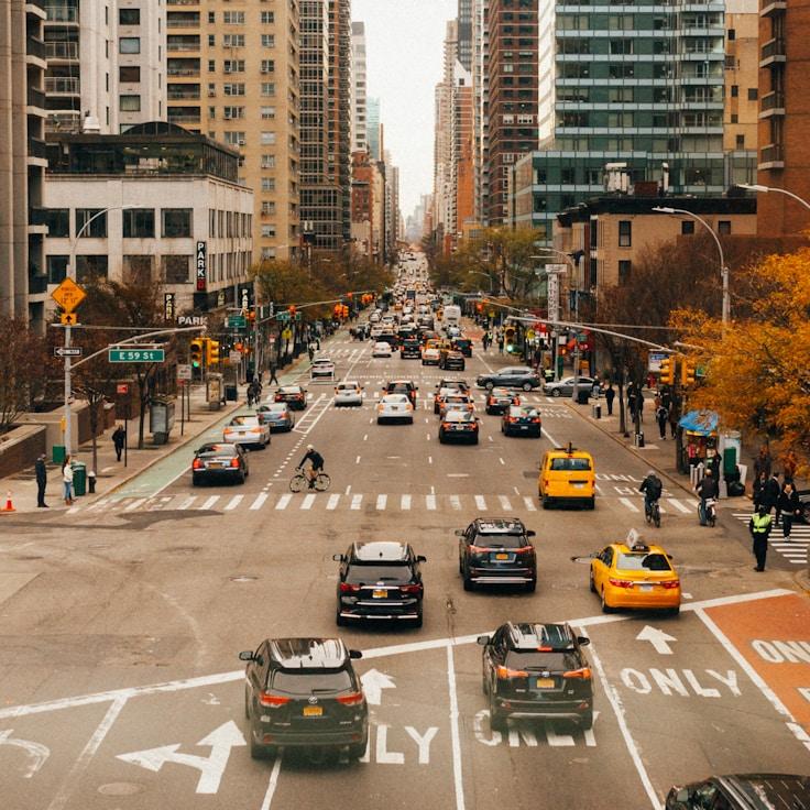 Emily Johnson - Expat family life guide in United States